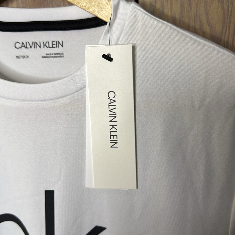 NWT Calvin Klein Mens Wicking T-Shirt Size XS - Picture 5 of 6